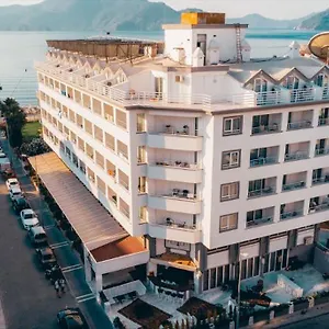 Отель Mert Seaside (adults Only)